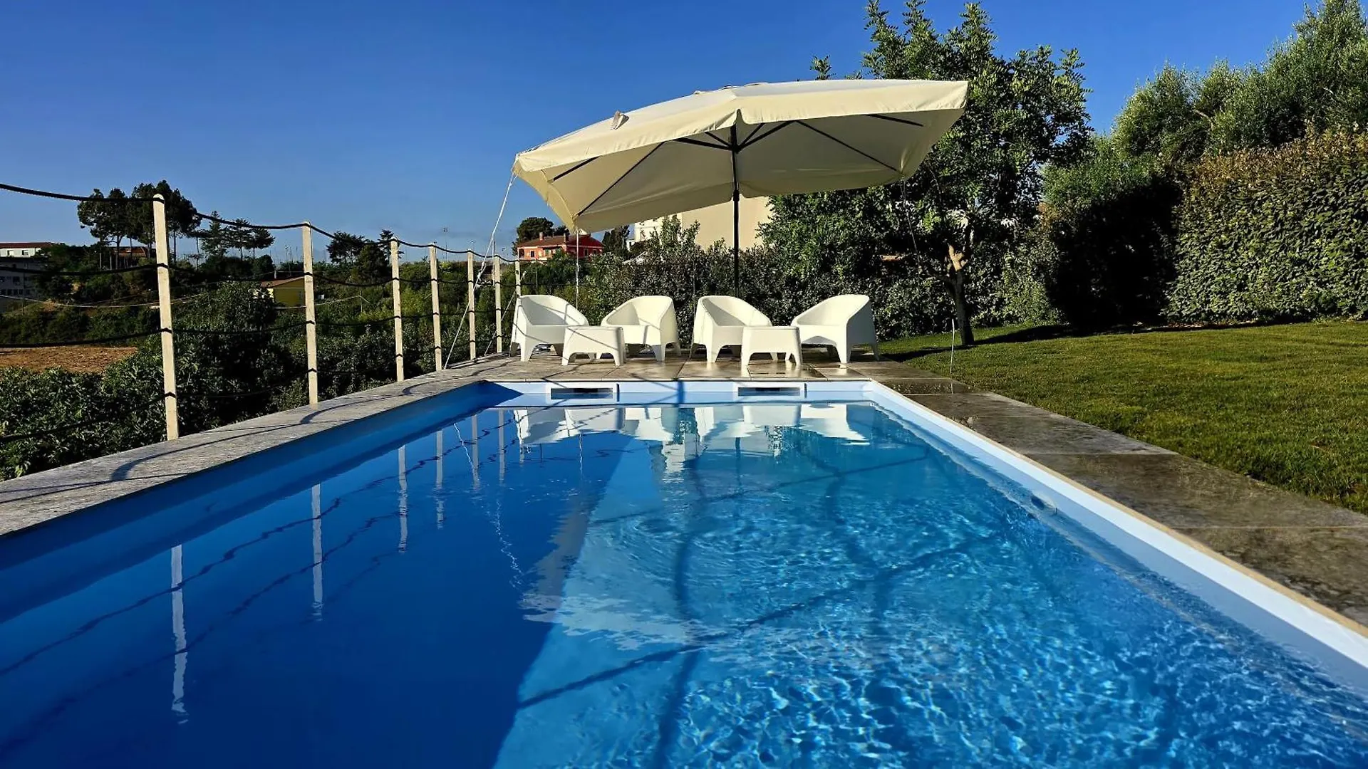 Villa Malvasio Pool And Jacuzzi Room Sassari location