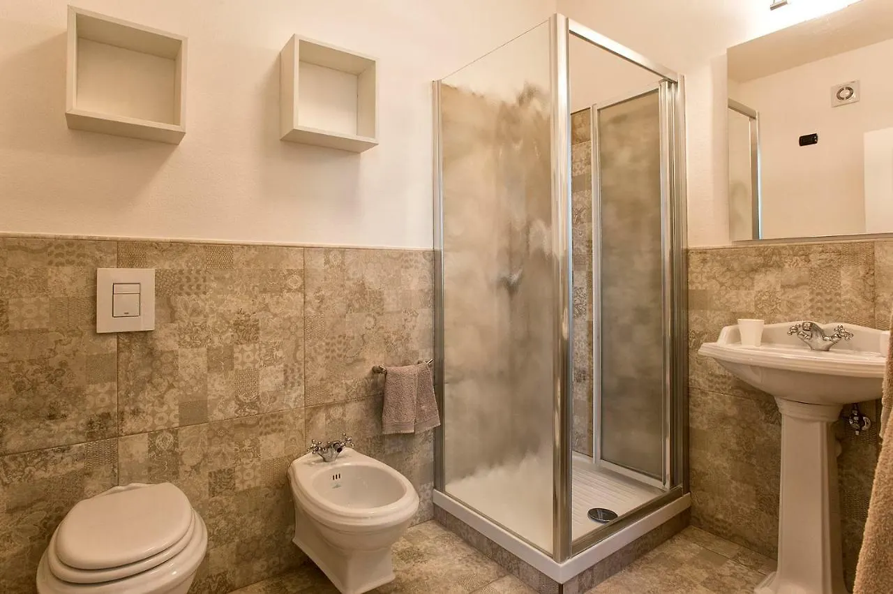 Villa Malvasio Pool And Jacuzzi Room Sassari