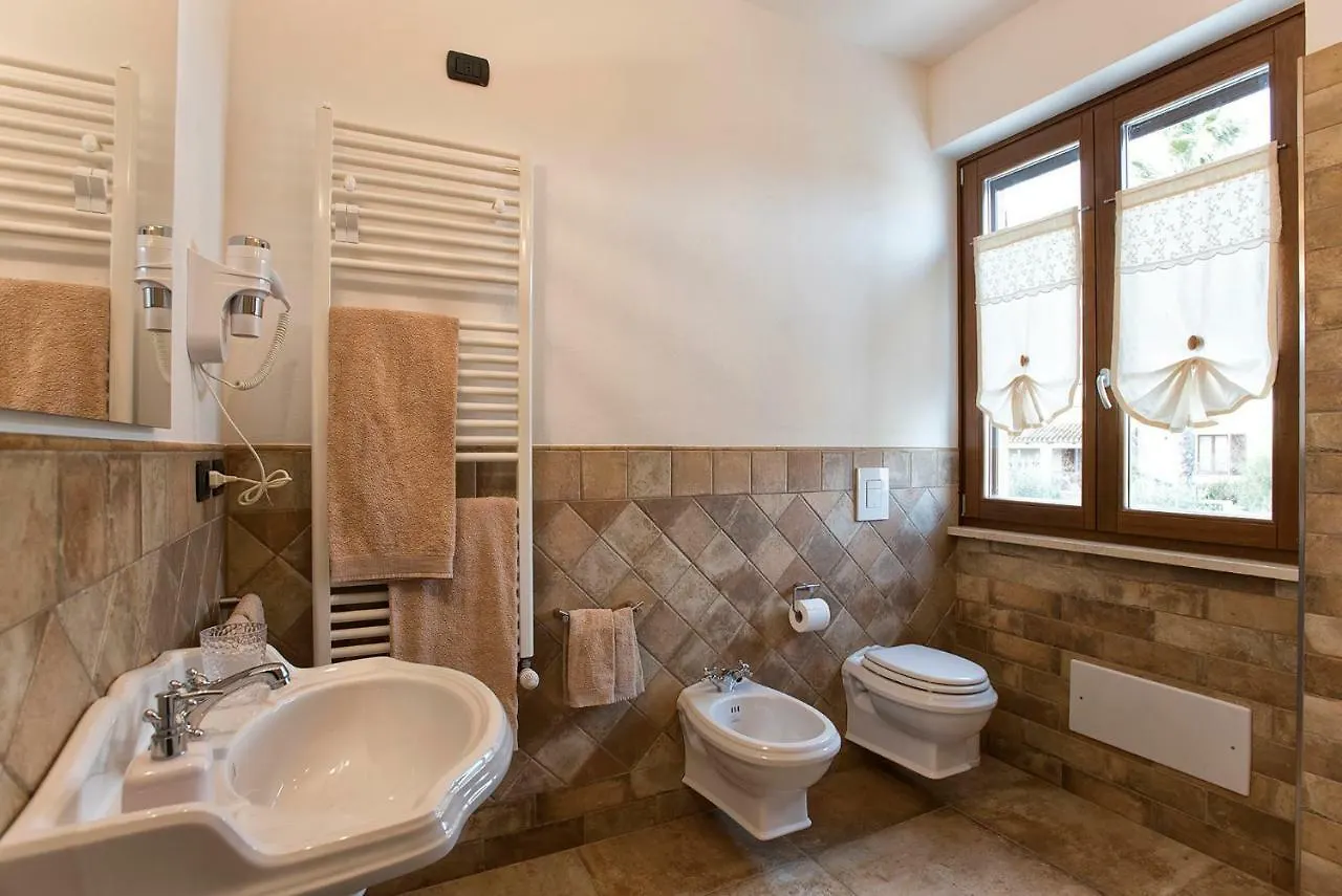 Villa Malvasio Pool And Jacuzzi Room Sassari Bed & Breakfast