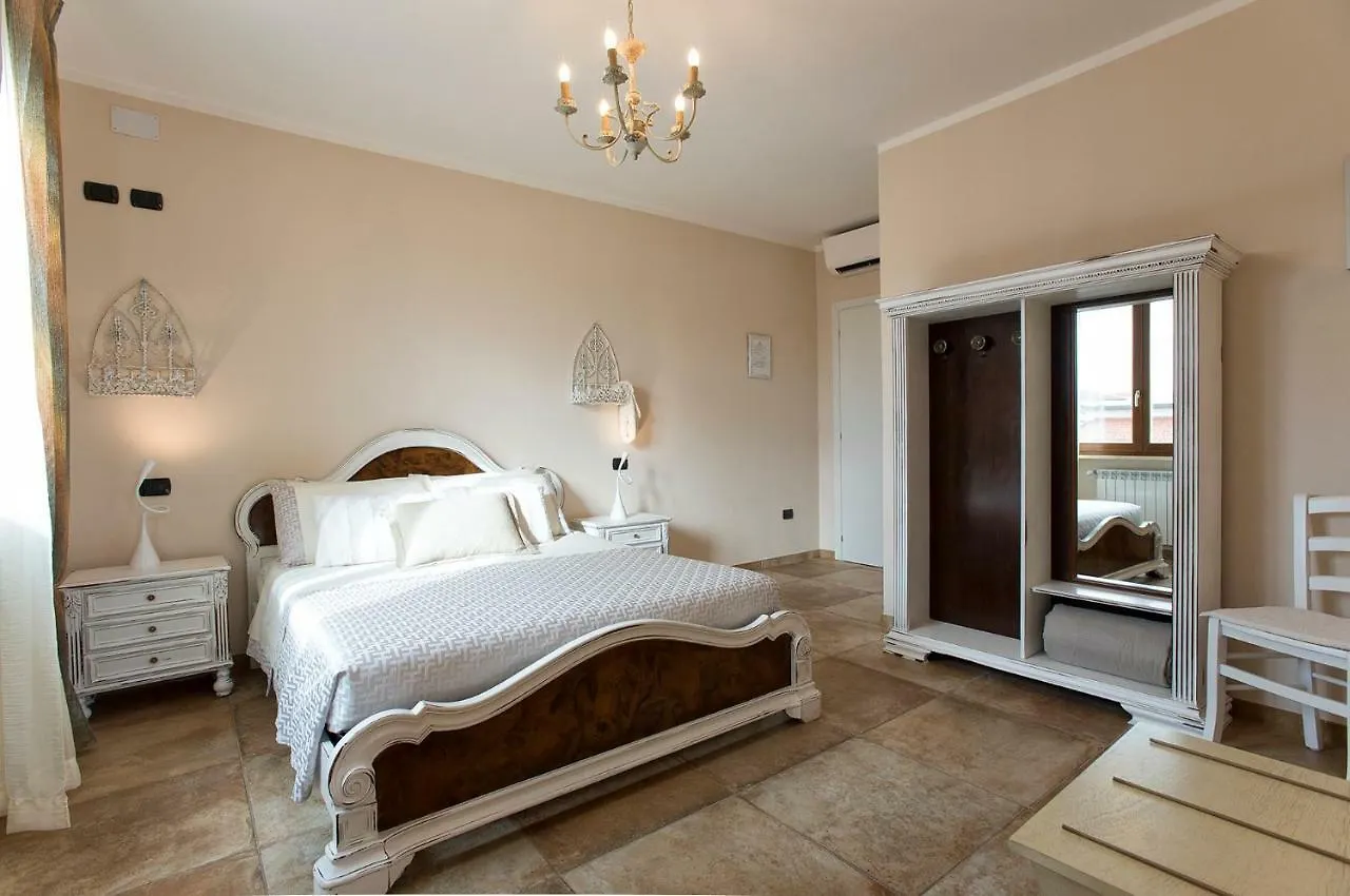 Villa Malvasio Pool And Jacuzzi Room Sassari